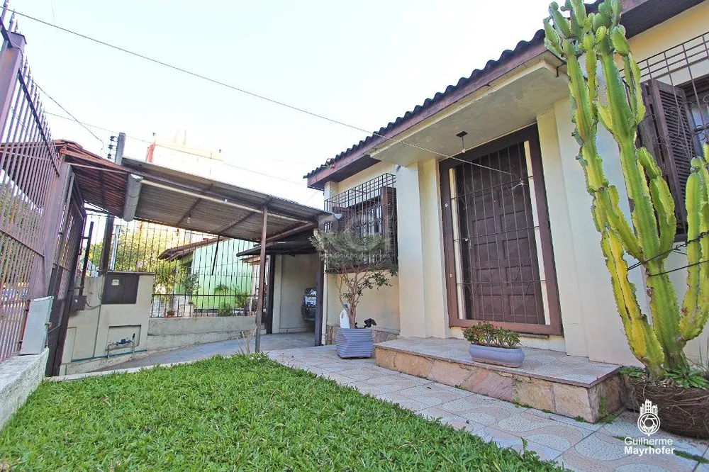 Casa, 3 quartos, 131 m² - Foto 1
