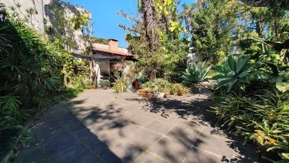 Casa, 4 quartos, 194 m² - Foto 2