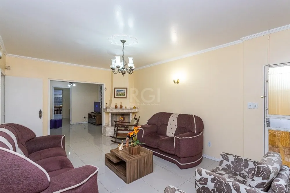 Casa, 3 quartos, 180 m² - Foto 2