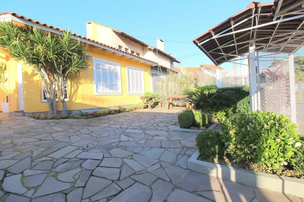 Casa, 4 quartos, 254 m² - Foto 4