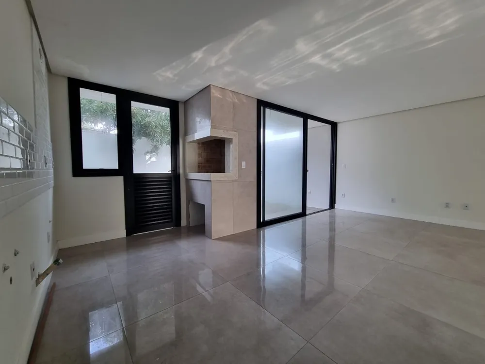 Casa, 3 quartos, 299 m² - Foto 3