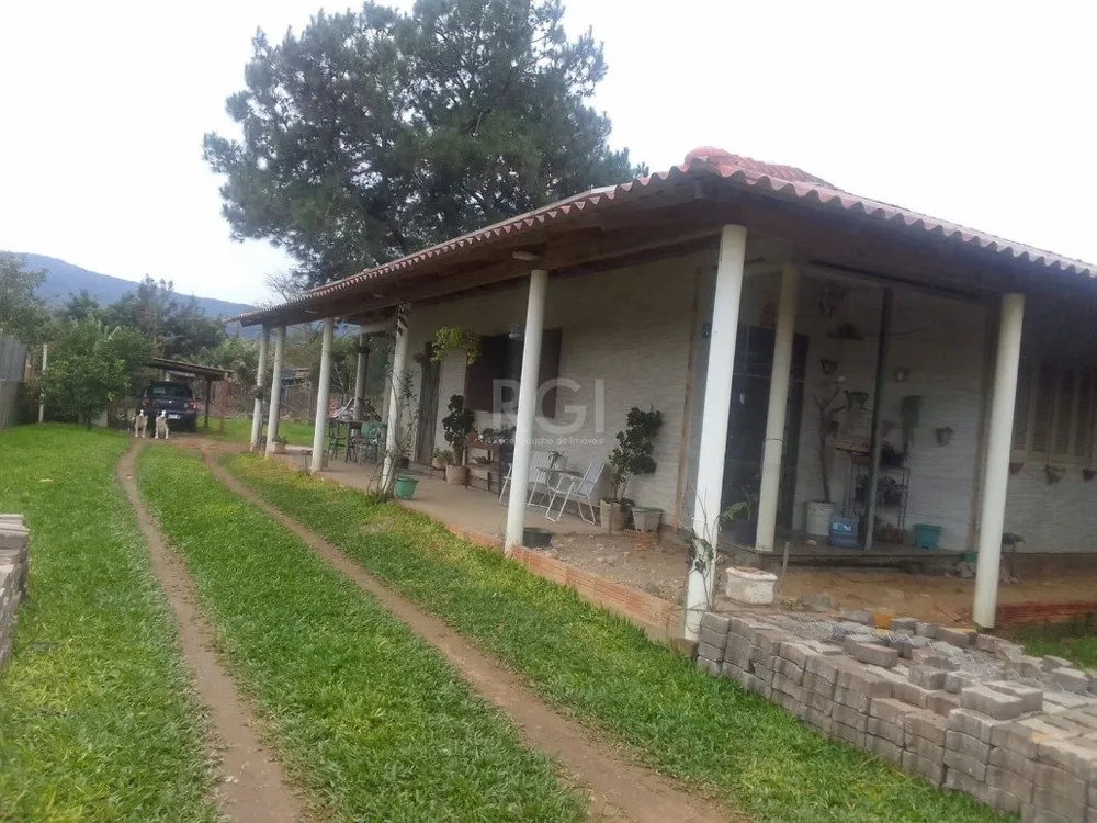 Sítio, 3 quartos, 1000 m² - Foto 1