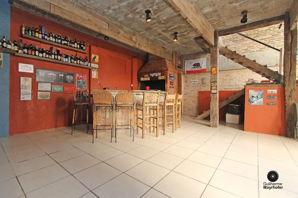 Casa, 3 quartos, 286 m² - Foto 1