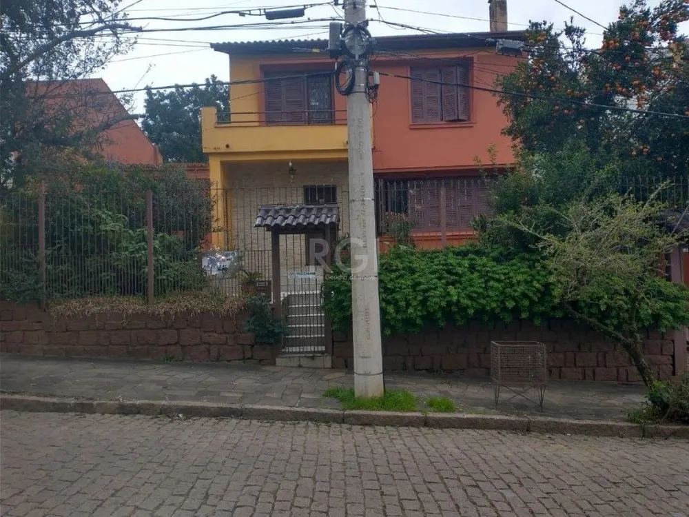 Casa, 3 quartos, 220 m² - Foto 1