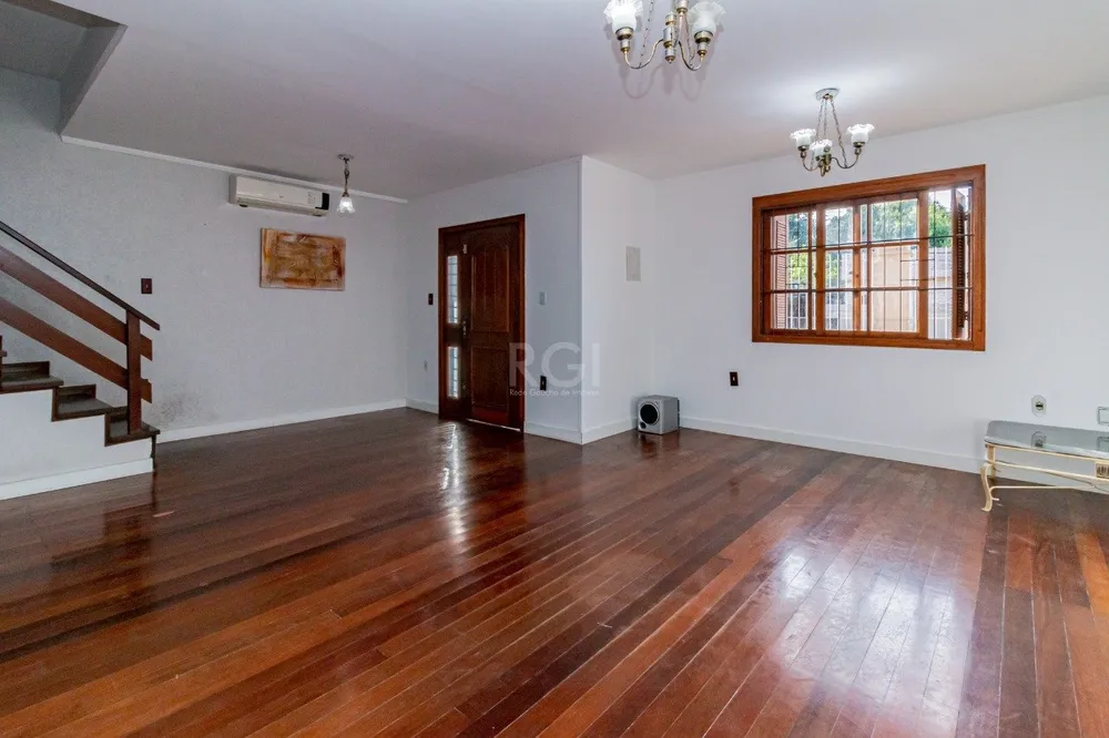 Casa, 6 quartos, 288 m² - Foto 4