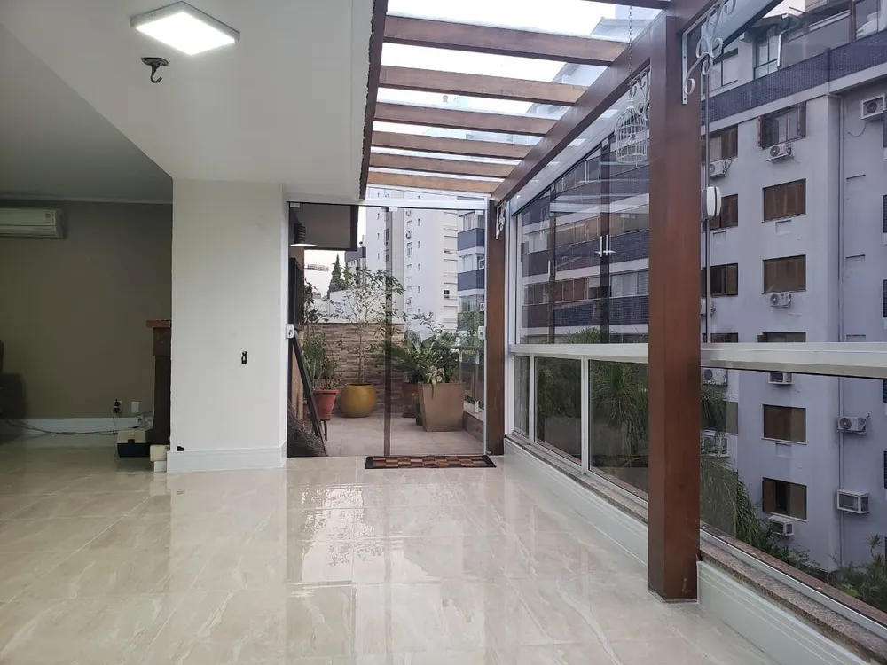 Cobertura, 3 quartos, 296 m² - Foto 2