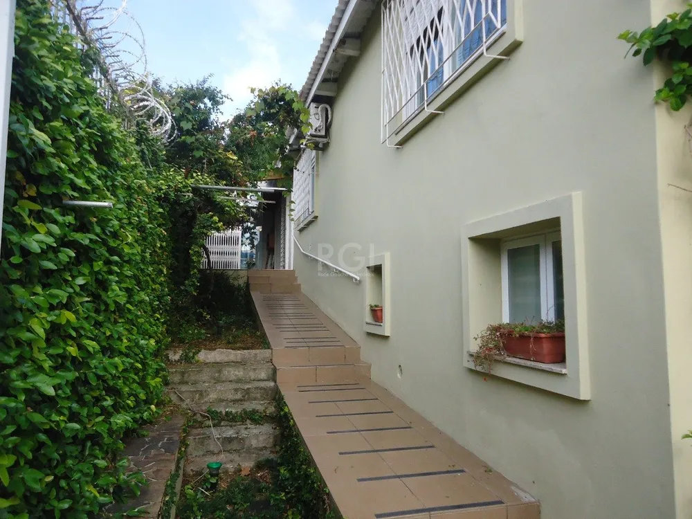 Casa, 3 quartos, 234 m² - Foto 2