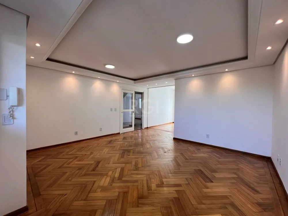 Sobrado, 3 quartos, 248 m² - Foto 1