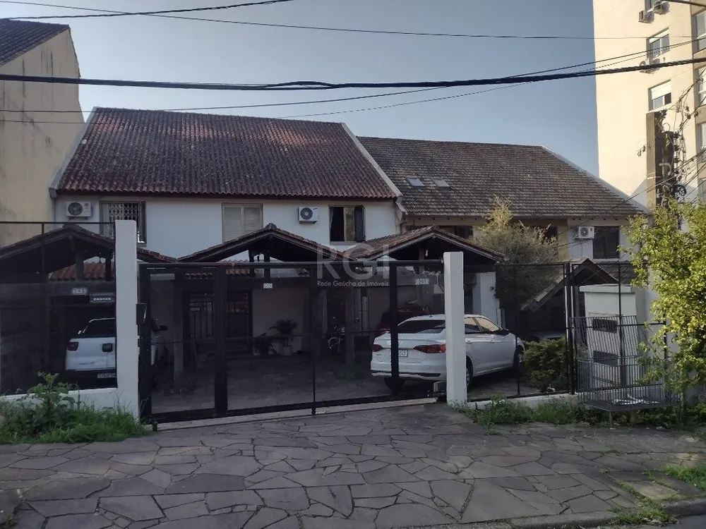 Casa, 3 quartos, 131 m² - Foto 1