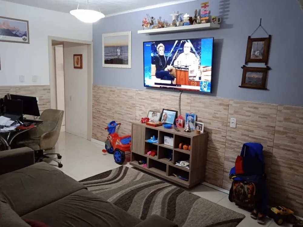 Casa, 5 quartos, 140 m² - Foto 1