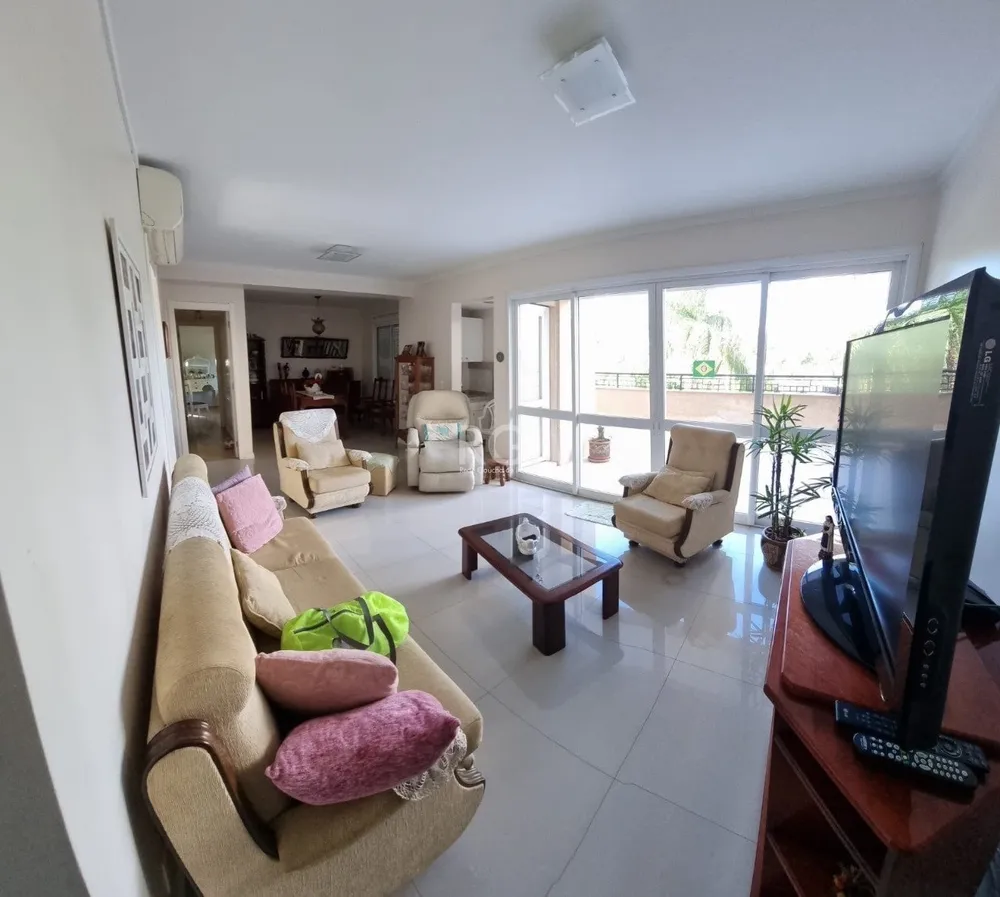 Casa, 3 quartos, 142 m² - Foto 2
