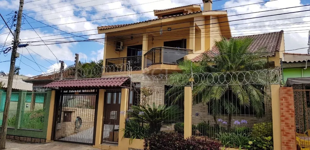 Casa, 4 quartos, 259 m² - Foto 1