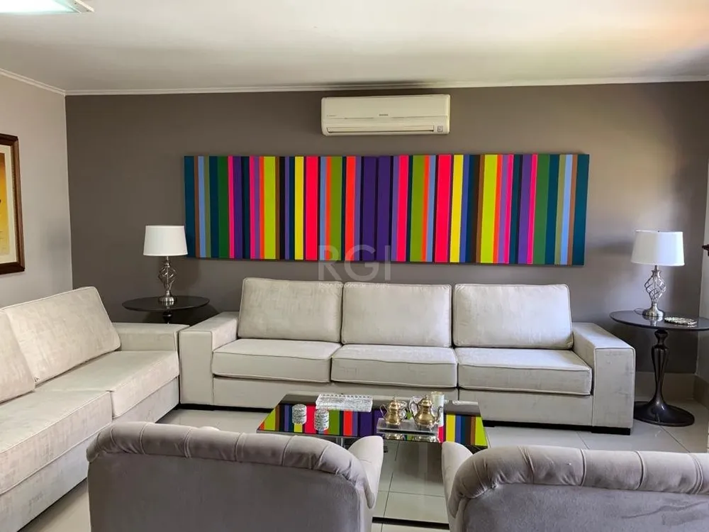 Casa, 4 quartos, 323 m² - Foto 2