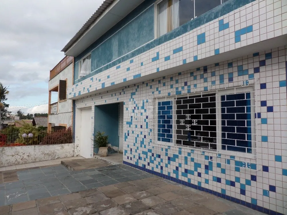 Casa, 5 quartos, 153 m² - Foto 1