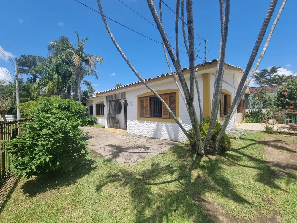Casa, 5 quartos, 180 m² - Foto 1