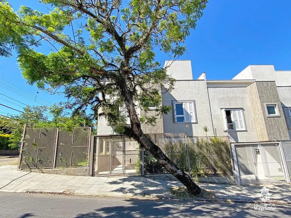 Casa, 3 quartos, 240 m² - Foto 1