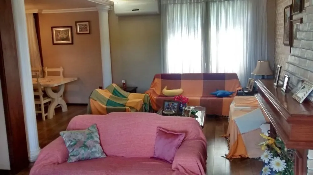 Casa, 4 quartos, 260 m² - Foto 4