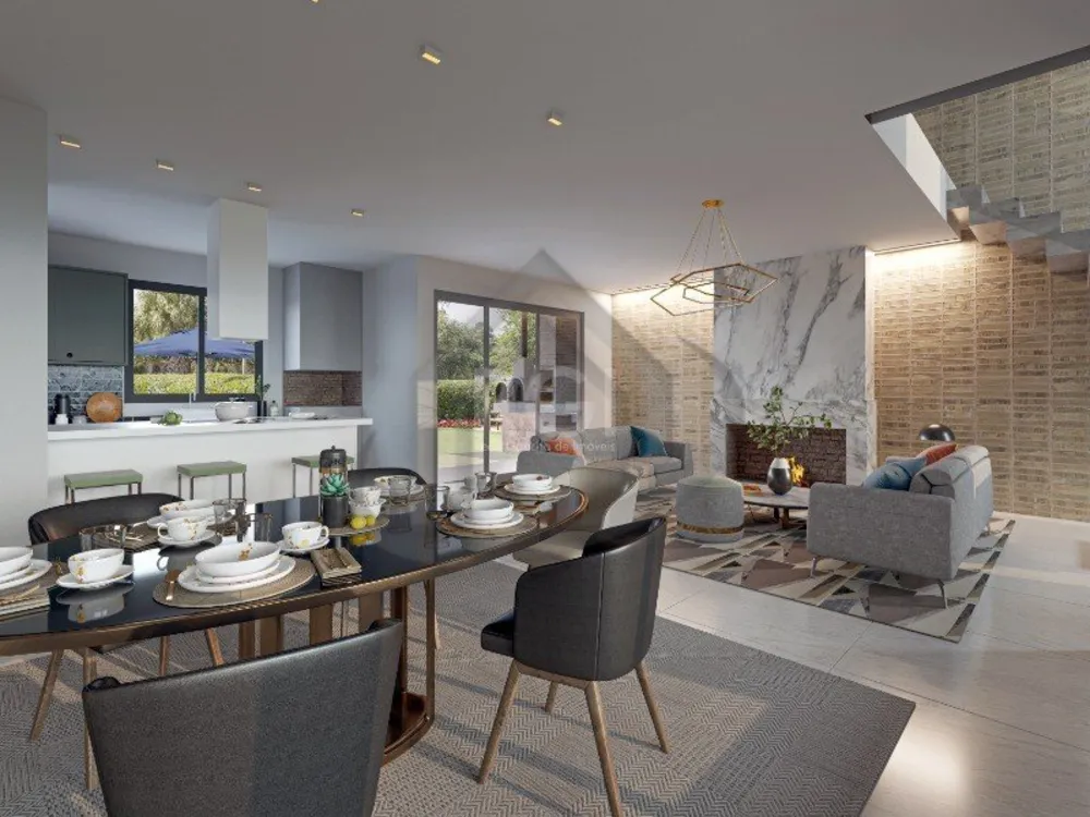 Sobrado, 3 quartos, 243 m² - Foto 2