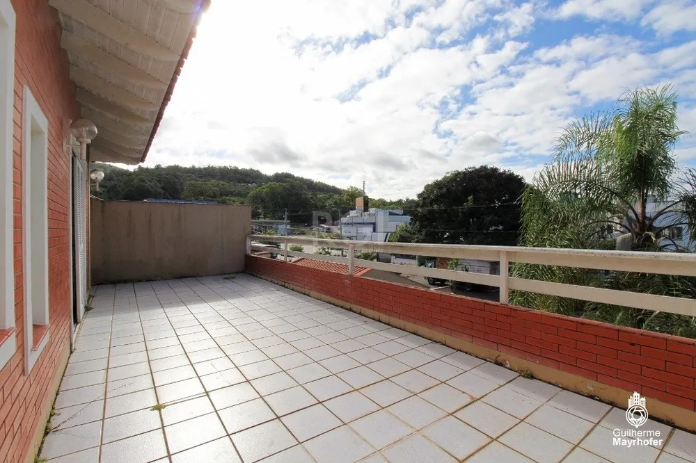 Casa, 6 quartos, 289 m² - Foto 4