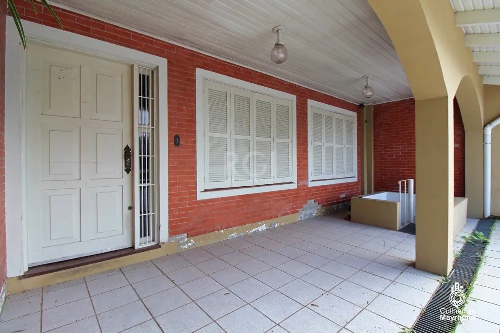 Casa, 6 quartos, 289 m² - Foto 2
