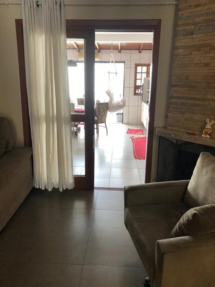 Casa, 4 quartos, 192 m² - Foto 4