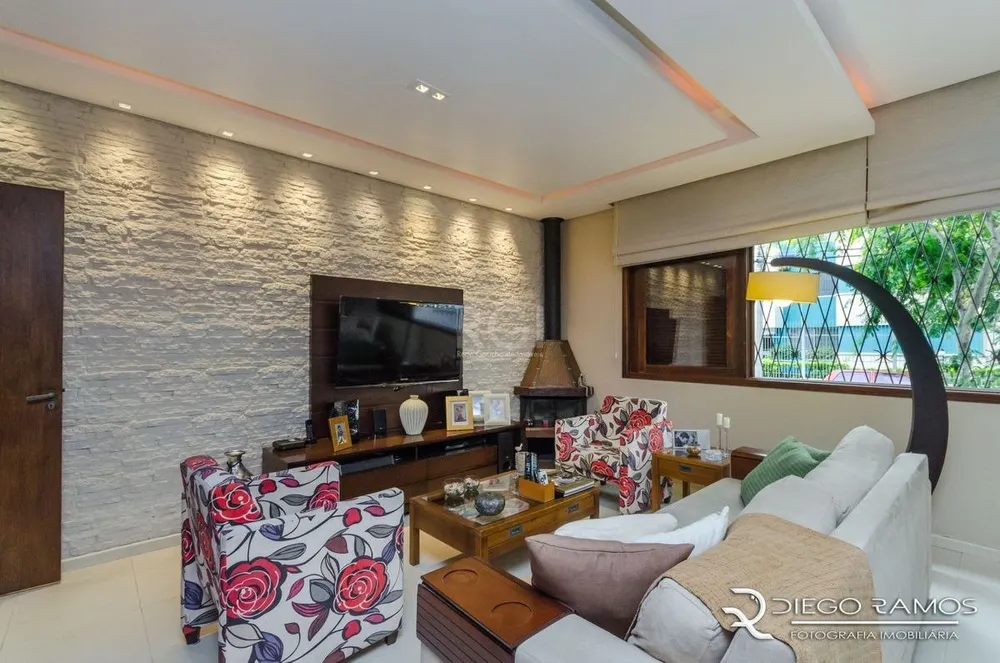 Casa, 4 quartos, 216 m² - Foto 3