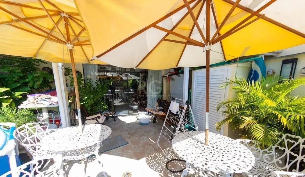 Casa, 2 quartos, 243 m² - Foto 2