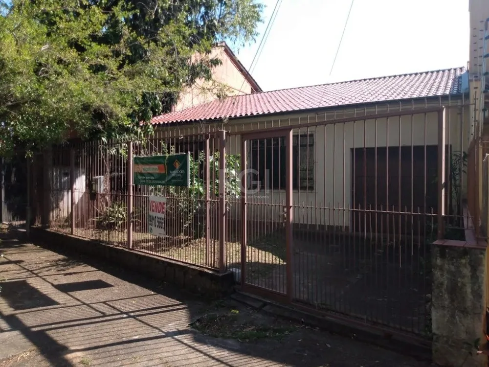 Casa, 3 quartos, 240 m² - Foto 1