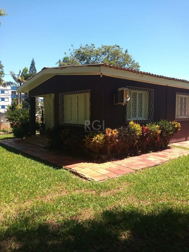 Sítio, 3 quartos, 4300 m² - Foto 1