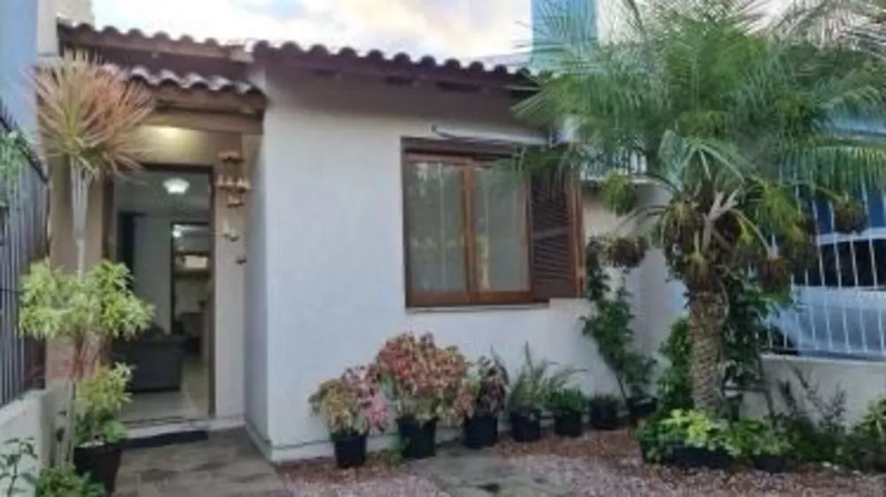 Casa, 2 quartos, 48 m² - Foto 1