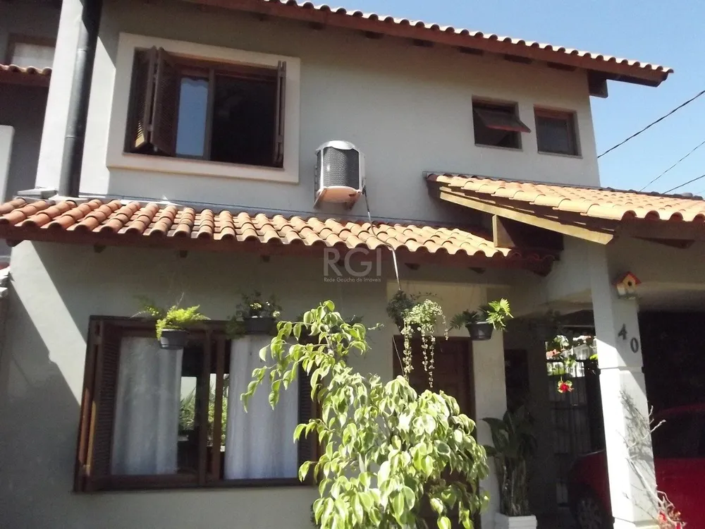 Casa, 3 quartos, 122 m² - Foto 1