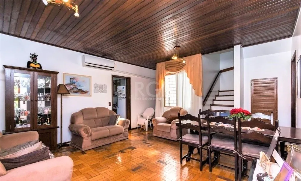 Casa, 4 quartos, 326 m² - Foto 1