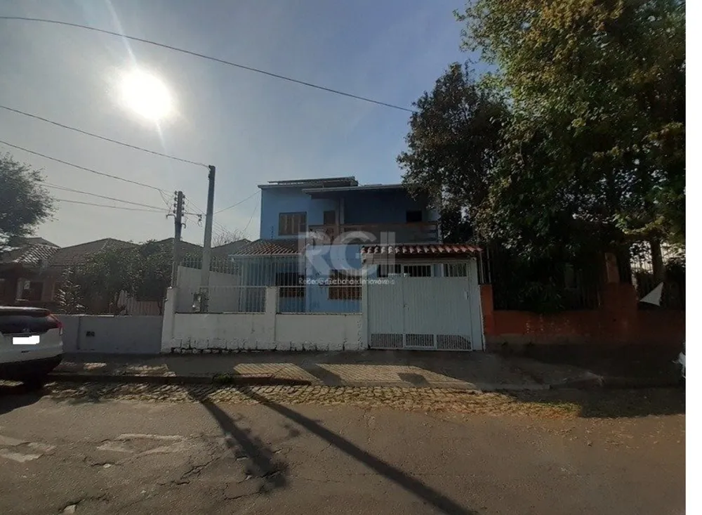 Casa, 3 quartos, 256 m² - Foto 1