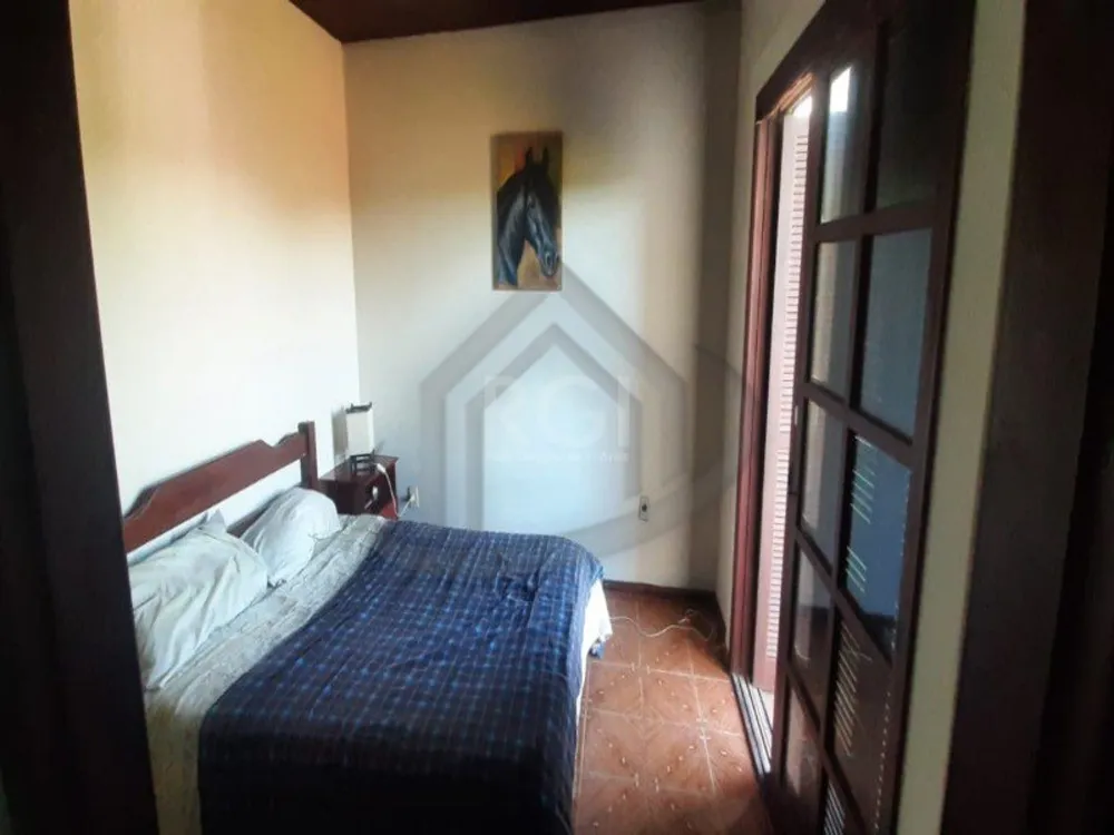 Casa, 4 quartos, 220 m² - Foto 4