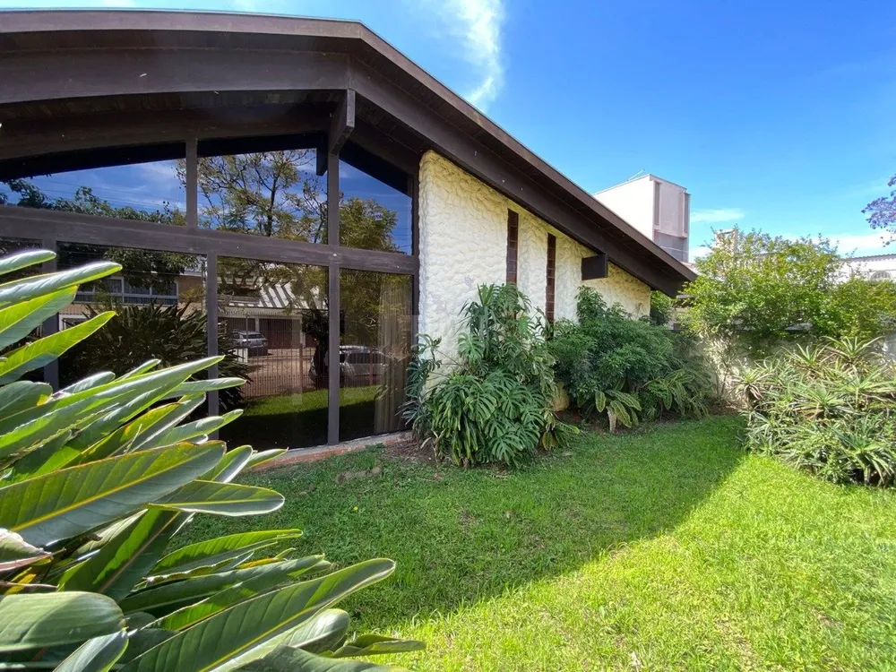 Casa, 4 quartos, 280 m² - Foto 1