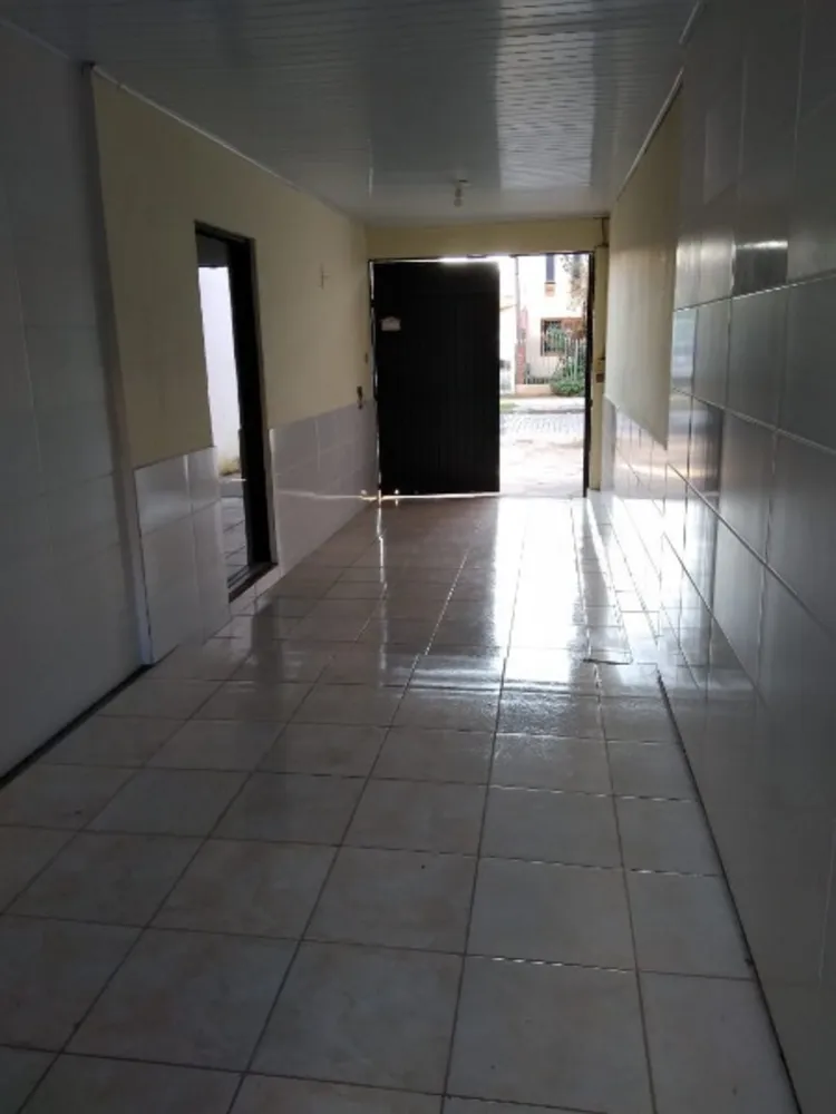 Casa, 4 quartos, 240 m² - Foto 3