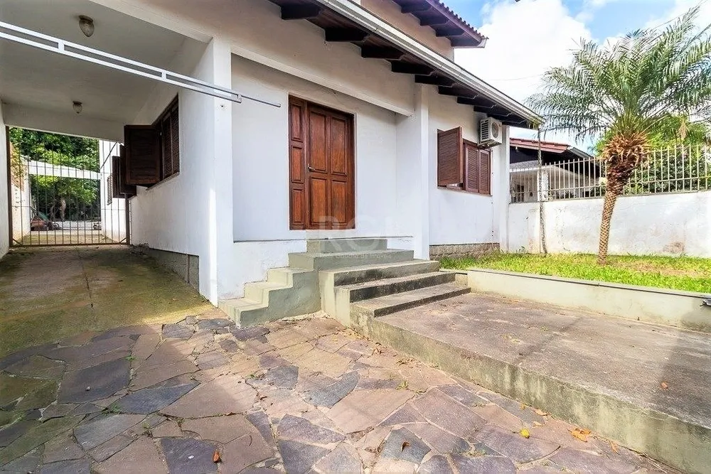 Casa, 4 quartos, 192 m² - Foto 1
