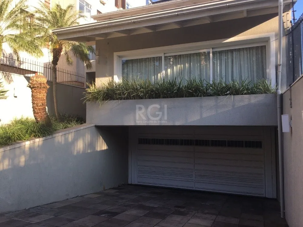 Casa, 3 quartos, 245 m² - Foto 1