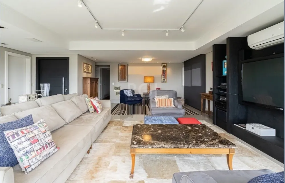 Apartamento, 3 quartos, 204 m² - Foto 1