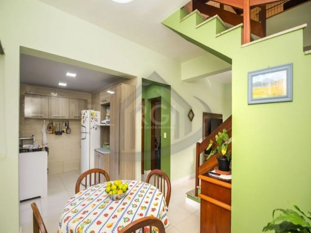 Sobrado, 3 quartos, 168 m² - Foto 2
