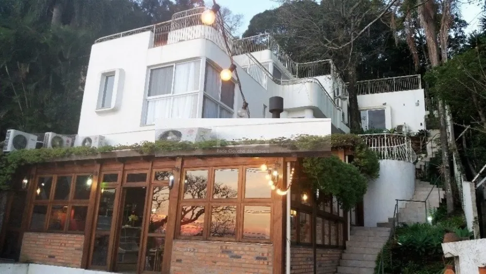 Casa, 3 quartos, 307 m² - Foto 1
