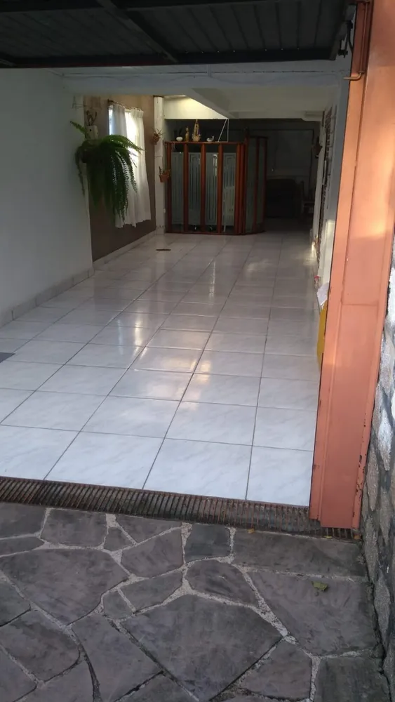 Casa, 3 quartos, 300 m² - Foto 1