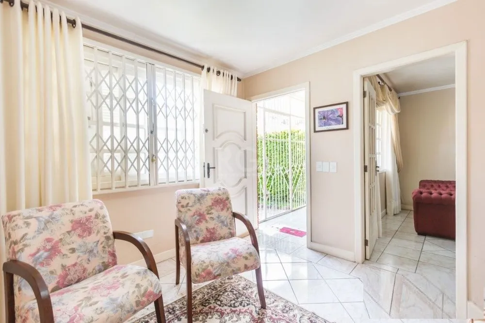 Casa, 3 quartos, 258 m² - Foto 3