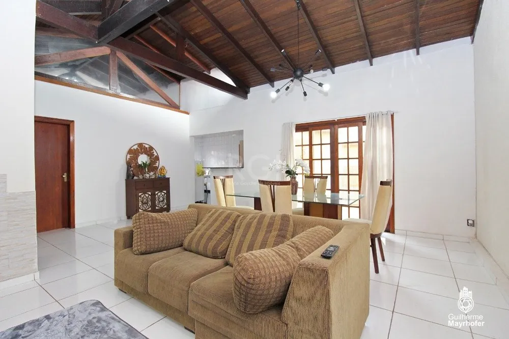 Casa, 6 quartos, 289 m² - Foto 2