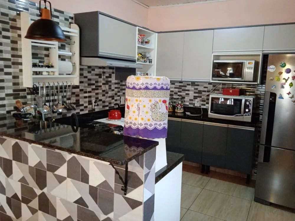 Casa, 3 quartos, 84 m² - Foto 2