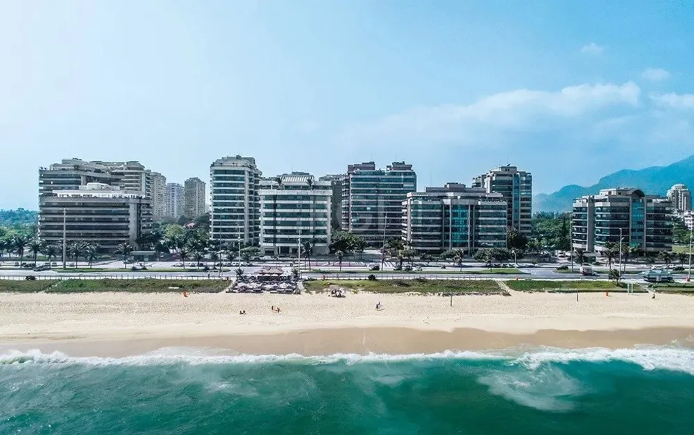 Apartamento, 3 quartos, 300 m² - Foto 1
