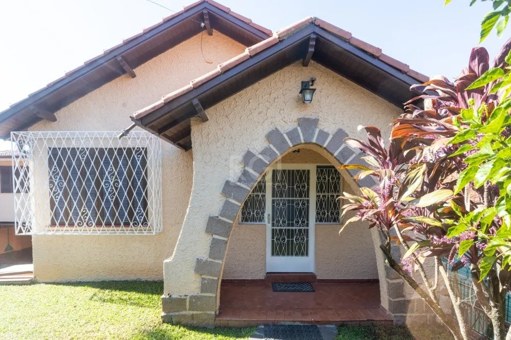 Casa, 4 quartos, 200 m² - Foto 1