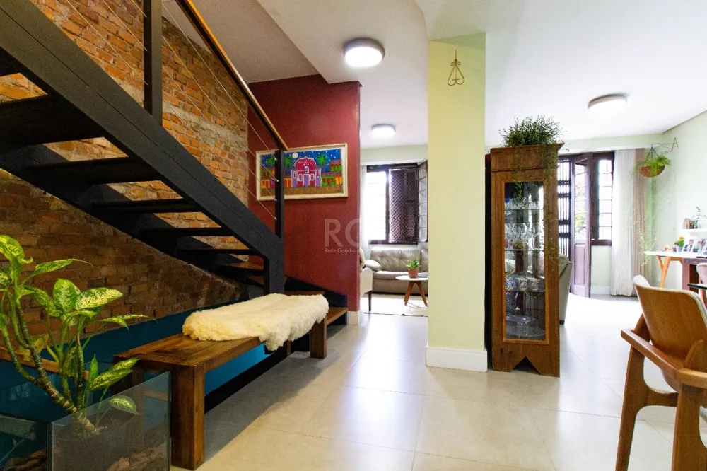 Casa, 3 quartos, 295 m² - Foto 1