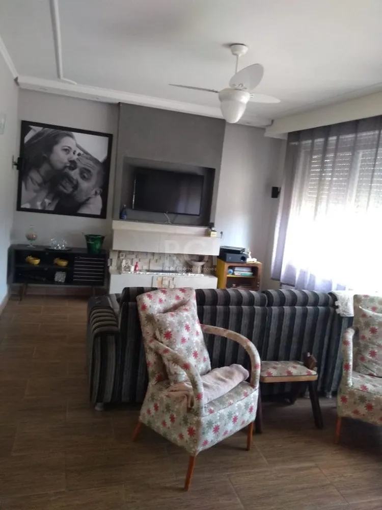 Casa, 3 quartos, 254 m² - Foto 1