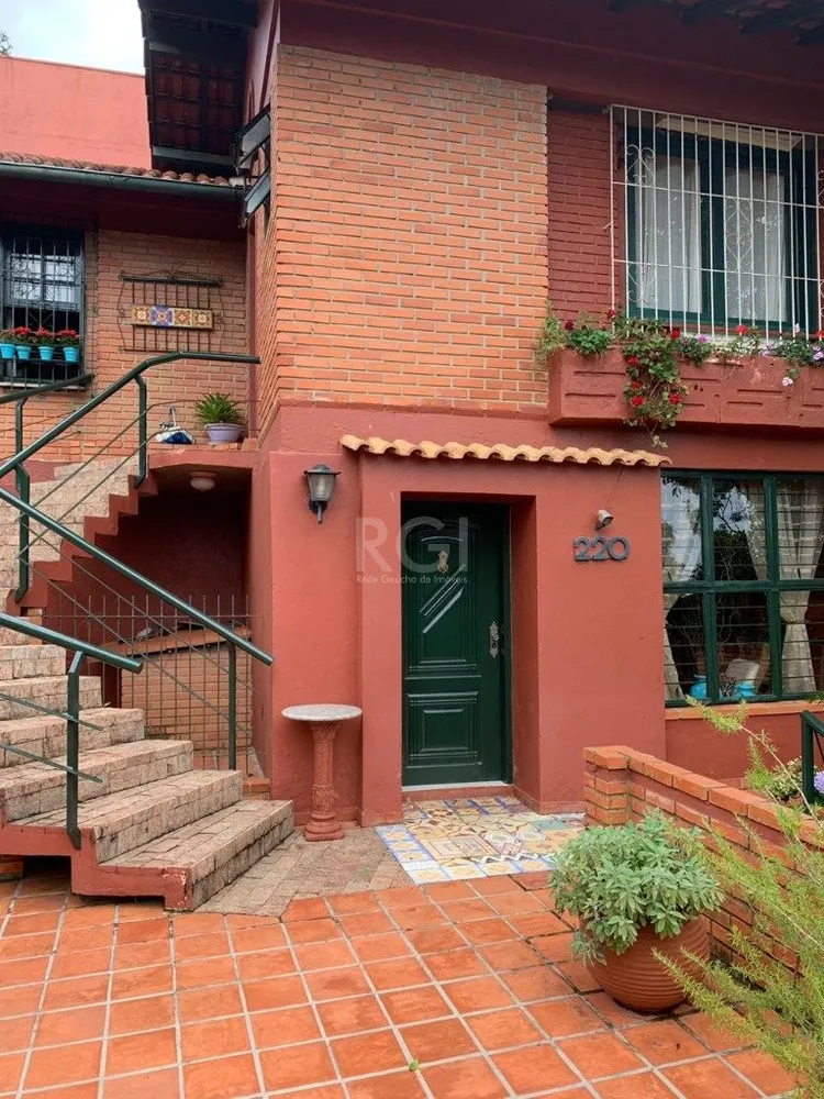 Casa, 4 quartos, 309 m² - Foto 2